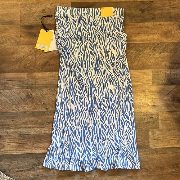 Women’s NWT DIANE VON FURSTENBERG BLUE ZEBRA PRINT CAMI TOP S, AND SKIRT XS SET - Picture 5 of 16